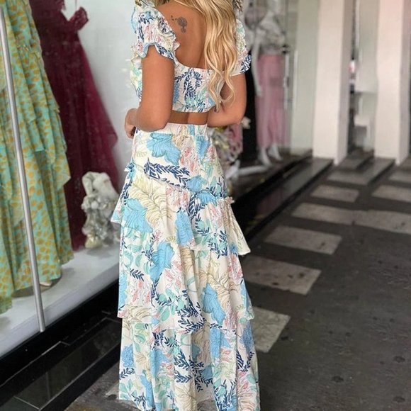 Maxi Skirt and Off Shoulder Crop Top Summer Outfit - Picture 3 of 3